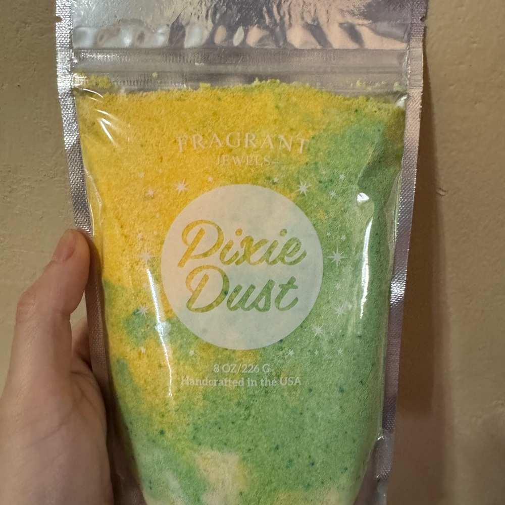 Fragrant Jewels Pixie Dust Bath Soak